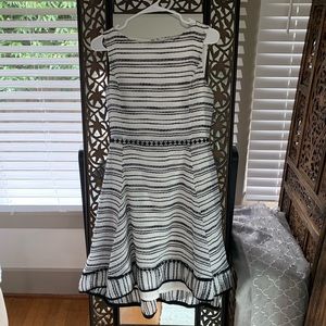 Size 4 Taylor A-Line Dress